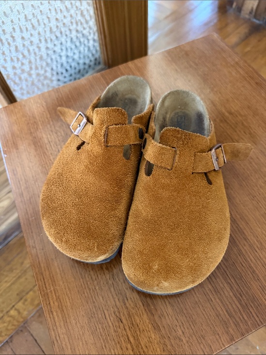Birkenstock Shoes - Women’s Boston Birkenstock size 5 — like new!